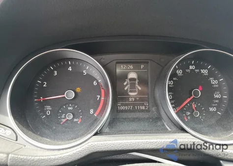 2016 Volkswagen Passat S from USA, damaged, VIN 1VWAT7A35GC041923